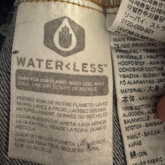 Levi’s Men’s XL Denim Jacket with Gray Hoodie Sleeves Hooded Trucker Jean Jacket - Picture 5 of 7